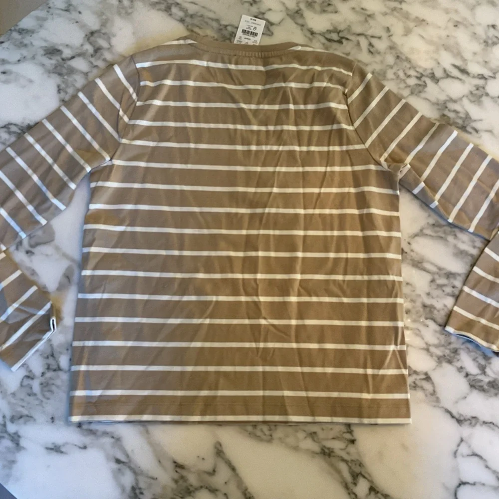 NWT J Crew Tan Striped long-sleeve side-button top Sz XS - tiny pinhole in back - Picture 7 of 8